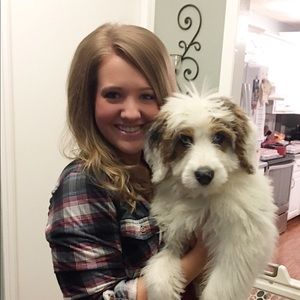 Meet your Posher, Kayla